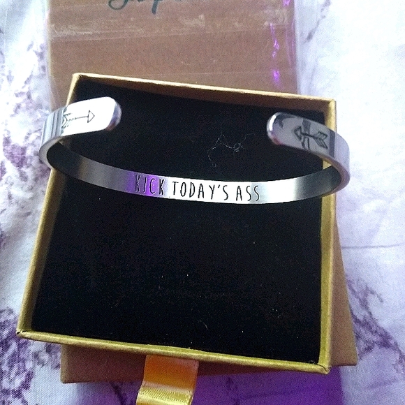 Joycuff "kick today's ass" Bracelet - Picture 1 of 5